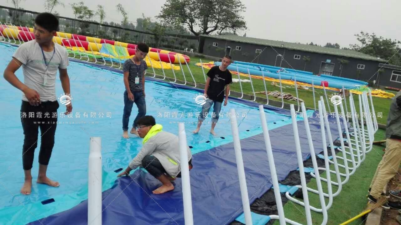 平和支架游泳池